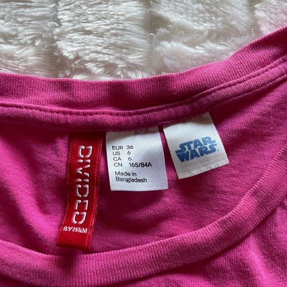 DIVIDED BY H&M: Juniors Pre-Owned size (6) pink Star Wars comic T shirt. - Picture 3 of 4